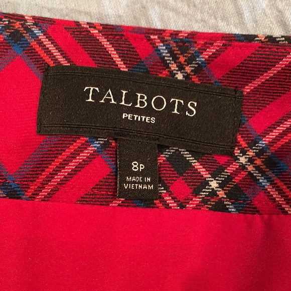 REDUCED! Talbots red plaid wool skirt - Picture 5 of 6